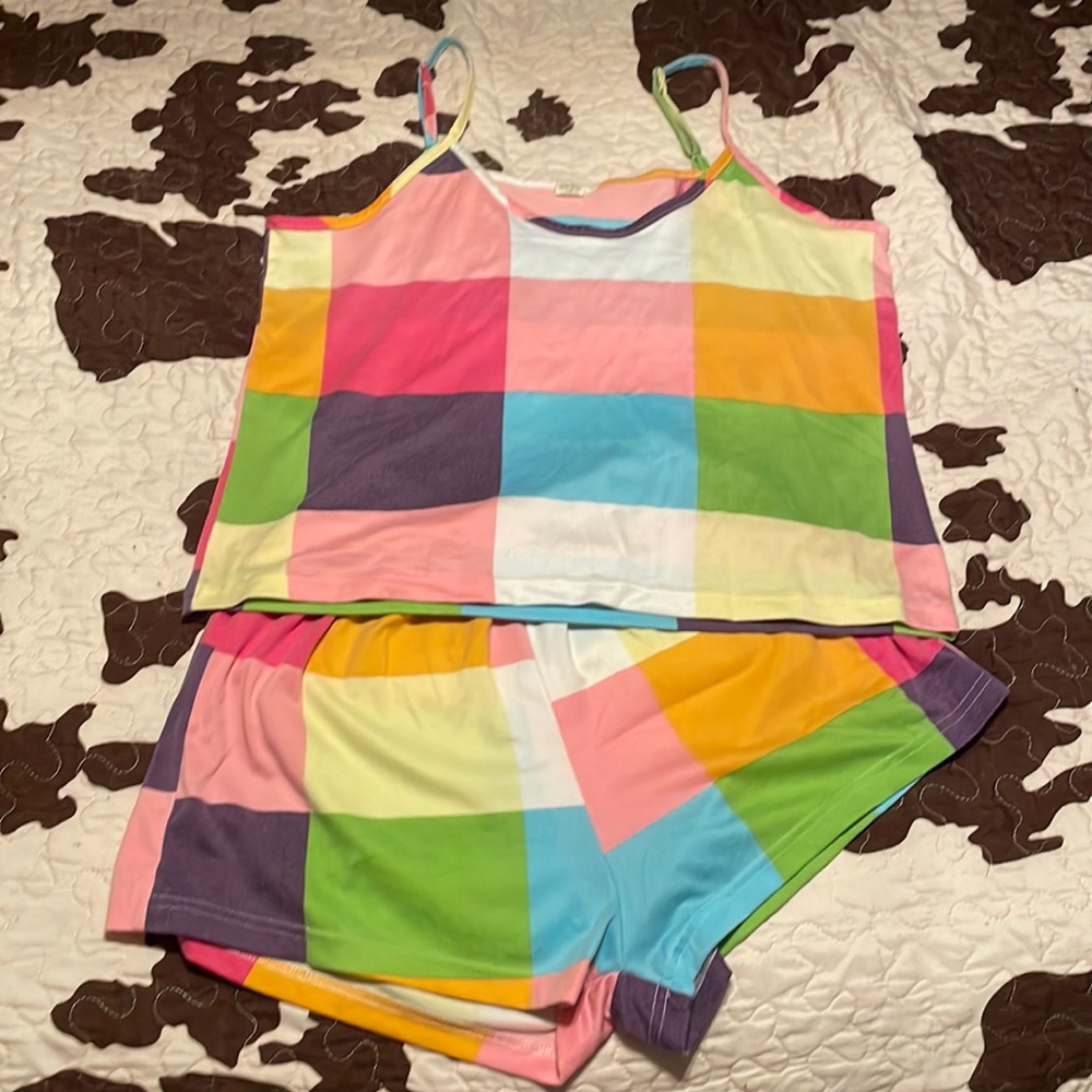 Pajamas!! Only worn a couple times!!